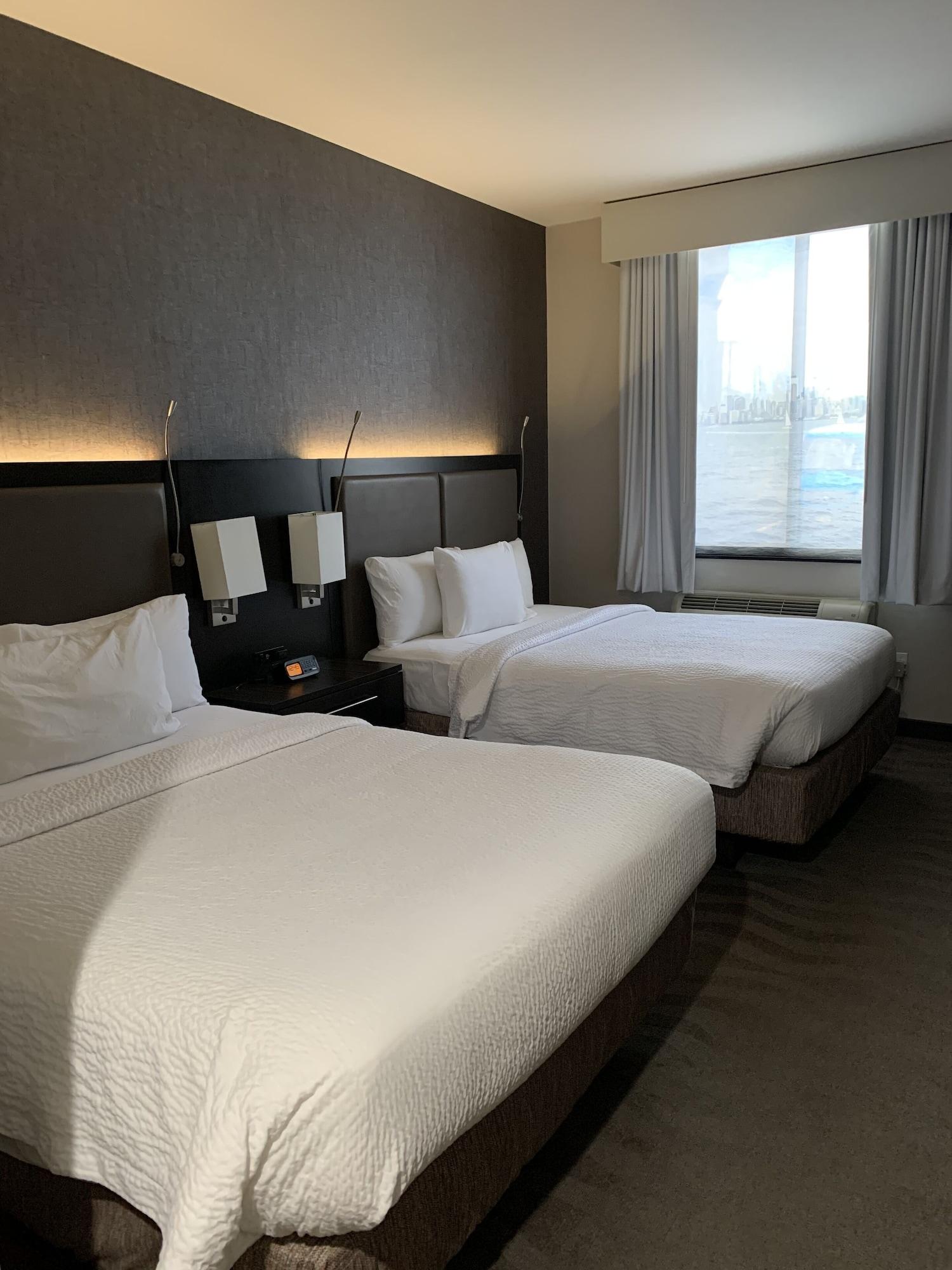 Fairfield Inn & Suites By Marriott New York Staten Island Eksteriør billede