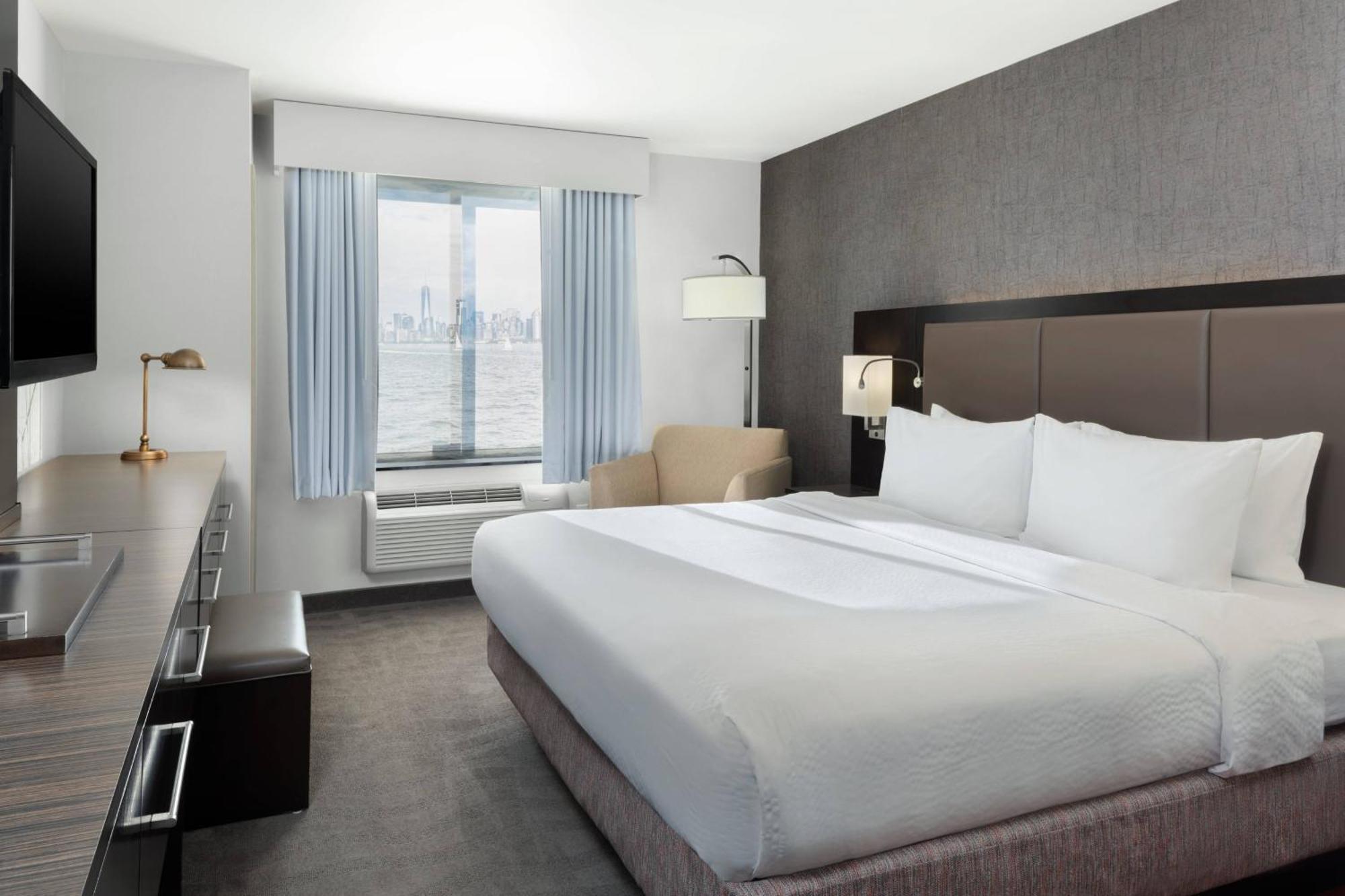 Fairfield Inn & Suites By Marriott New York Staten Island Eksteriør billede